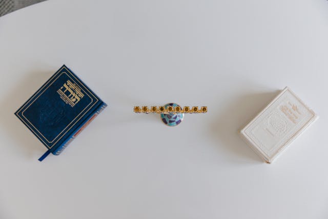 תרומות לחנוכה